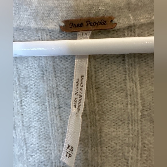 Free People Yak Wool Blend Ribbed Bell Sleeve Sweater XS Boho Balletcore Fitted - Picture 5 of 7